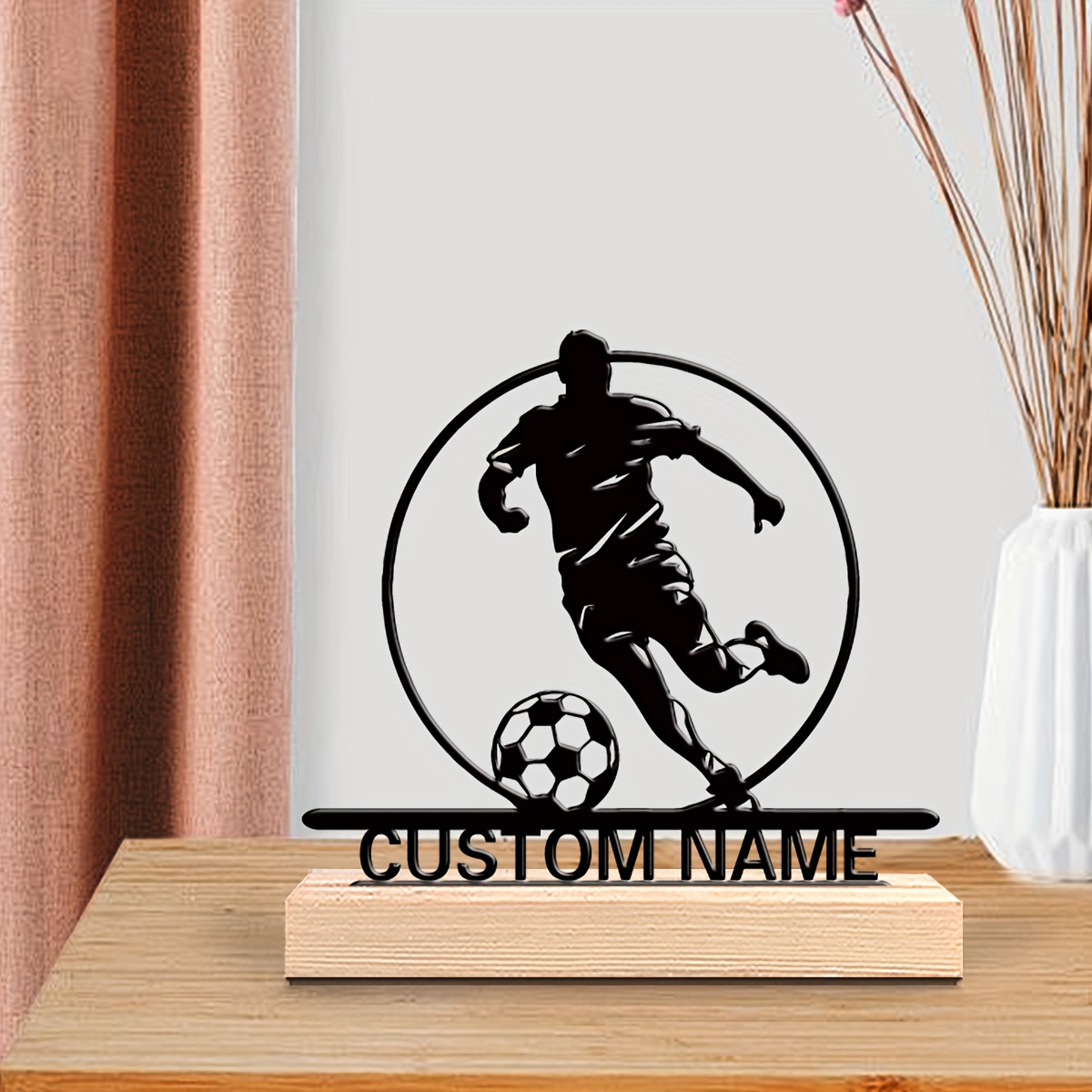 Patung Logam Pemain Sepak Bola - Office Furniture And Design ulasan dan harga